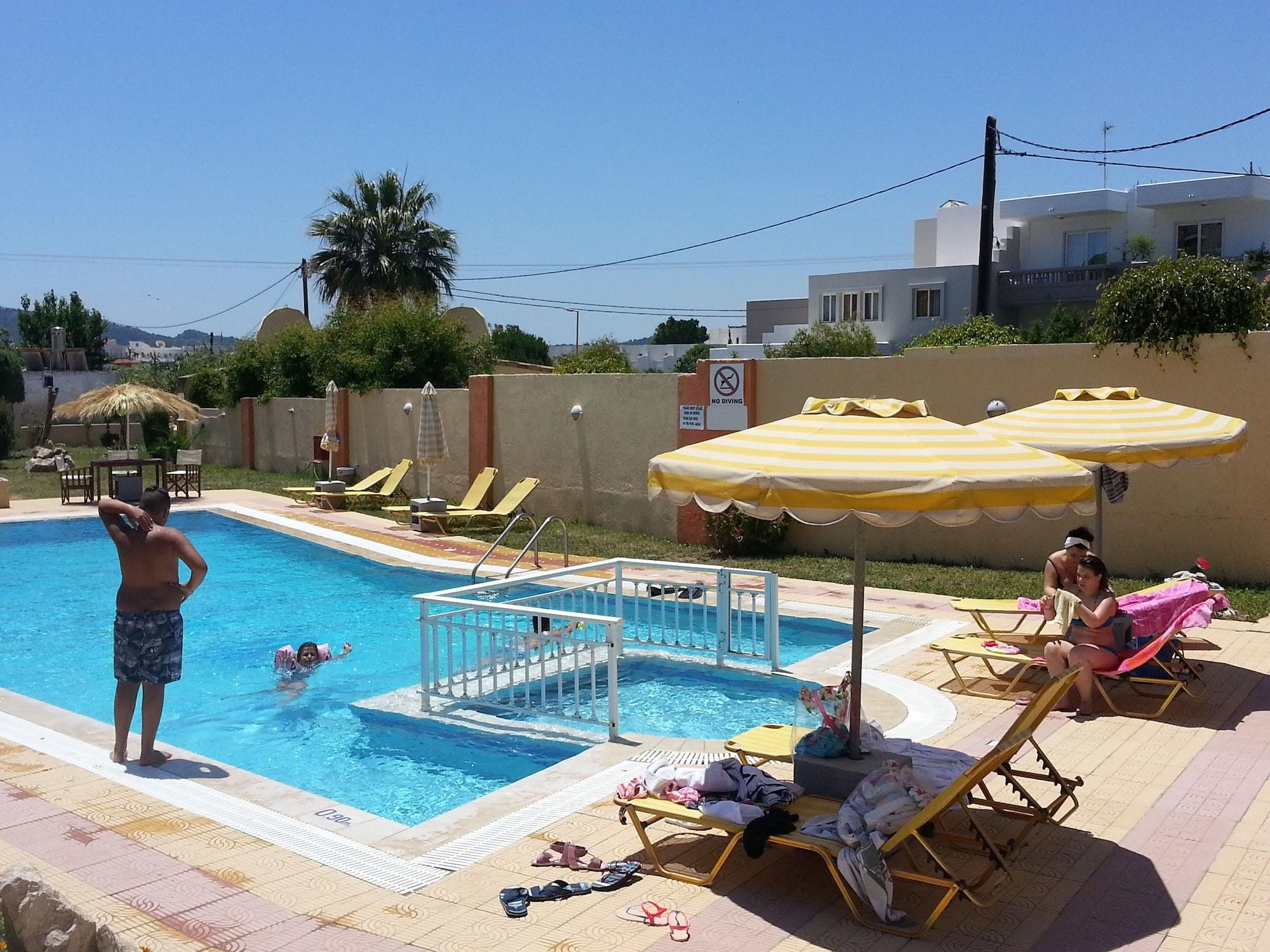 Maroula Blue Studios&Suites Faliraki Extérieur photo